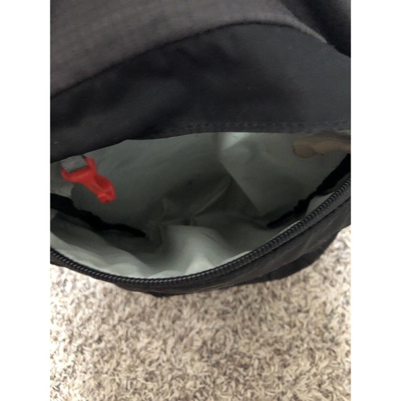 Osprey 11”x18” Black Climbing Backpack - Picture 5 of 9